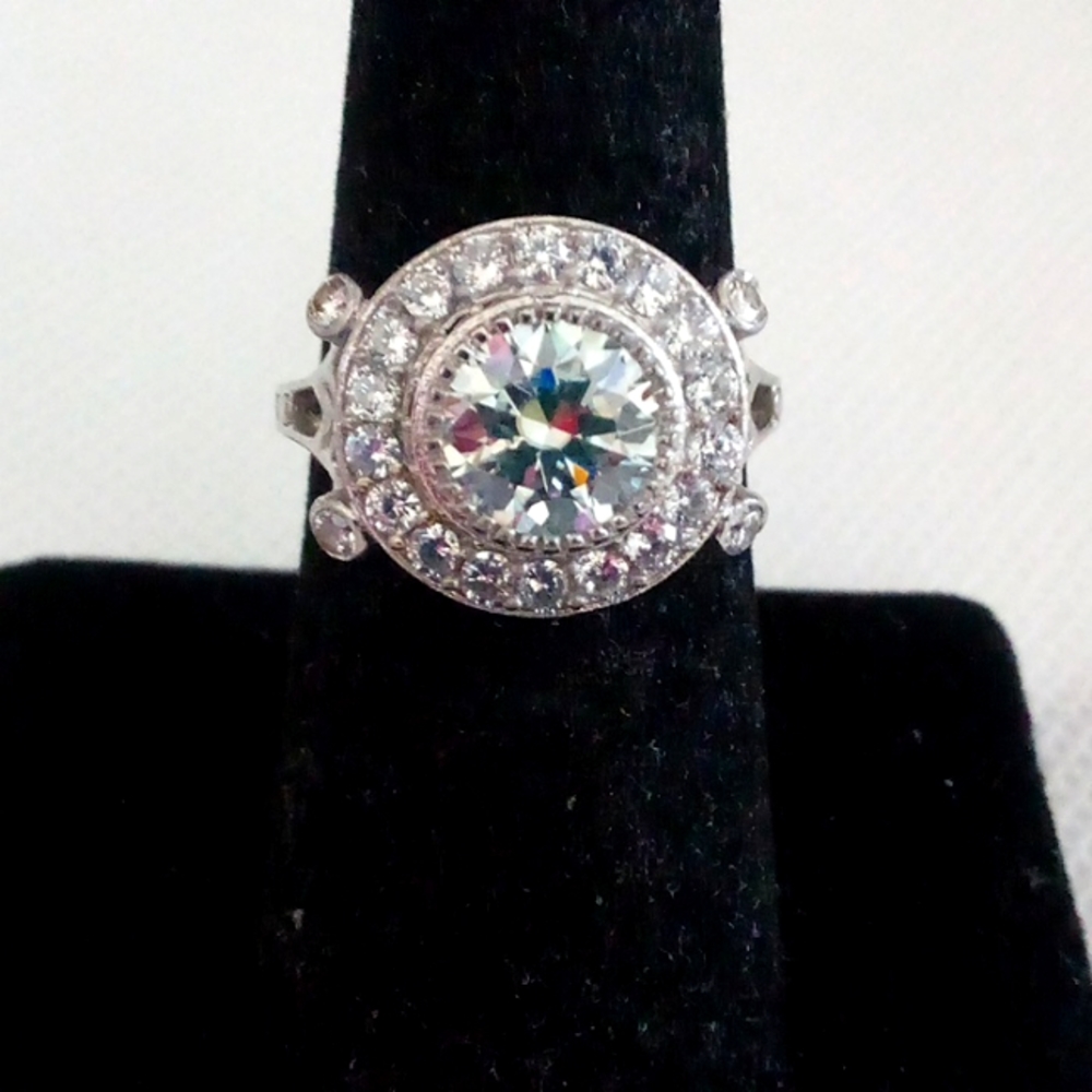 Lovely 3.12ct Bezel set diamond wedding ring Size 7👄🤗💎